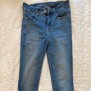 Blue Jeans Size 2 (American Eagle - Ne(x)T Level Stretch)